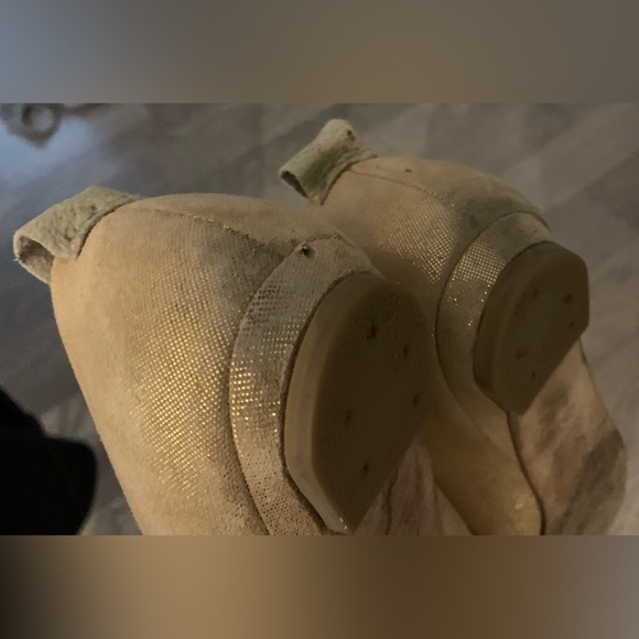 Nina Flats with Chain & Bow Detail in Glitter Fabric and Leather - Picture 4 of 7